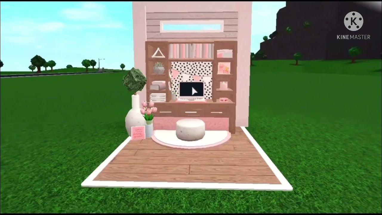 How to design a cute desk on bloxburg Roblox Bloxburg YouTube