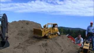 Building road @ the Cowichan fall fair with the 955K