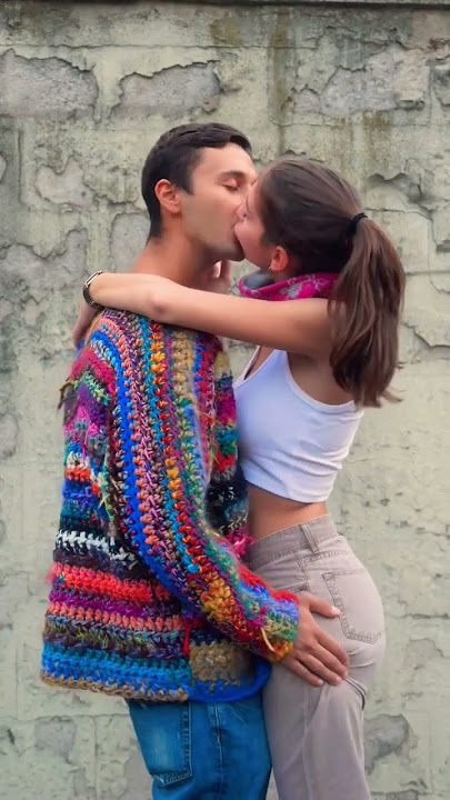 French kiss 🔥  #bestkissingstatus #frenchkiss #shorts #trendingshorts