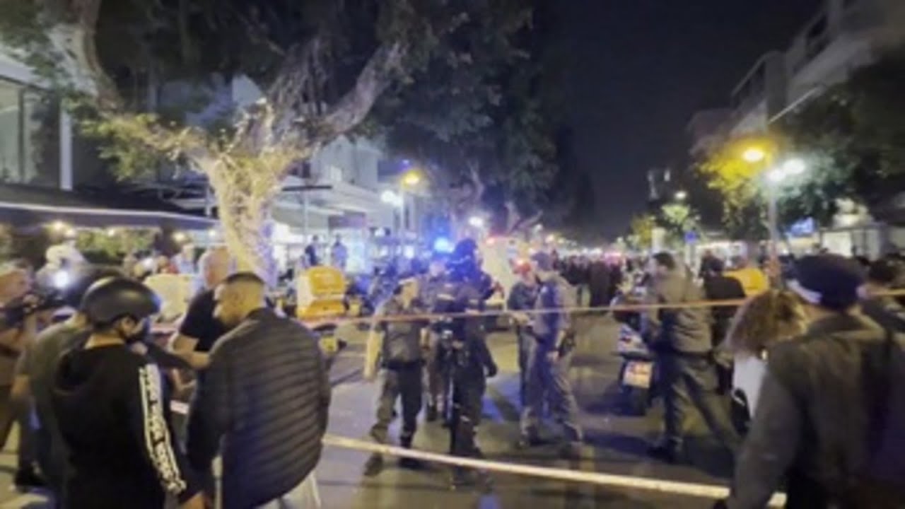 Un ataque en Tel Aviv deja dos muertos y diez heridos - YouTube