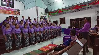 PADUAN SUARA SMKN1 TANTOM ANGKOLA - \