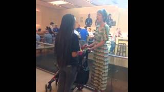 Woman Freaks Out on Apple Store Employee After Showing Up Without Appointment