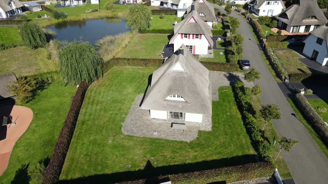 Idylle pur im Reetdachtraum - Fuhlendorf