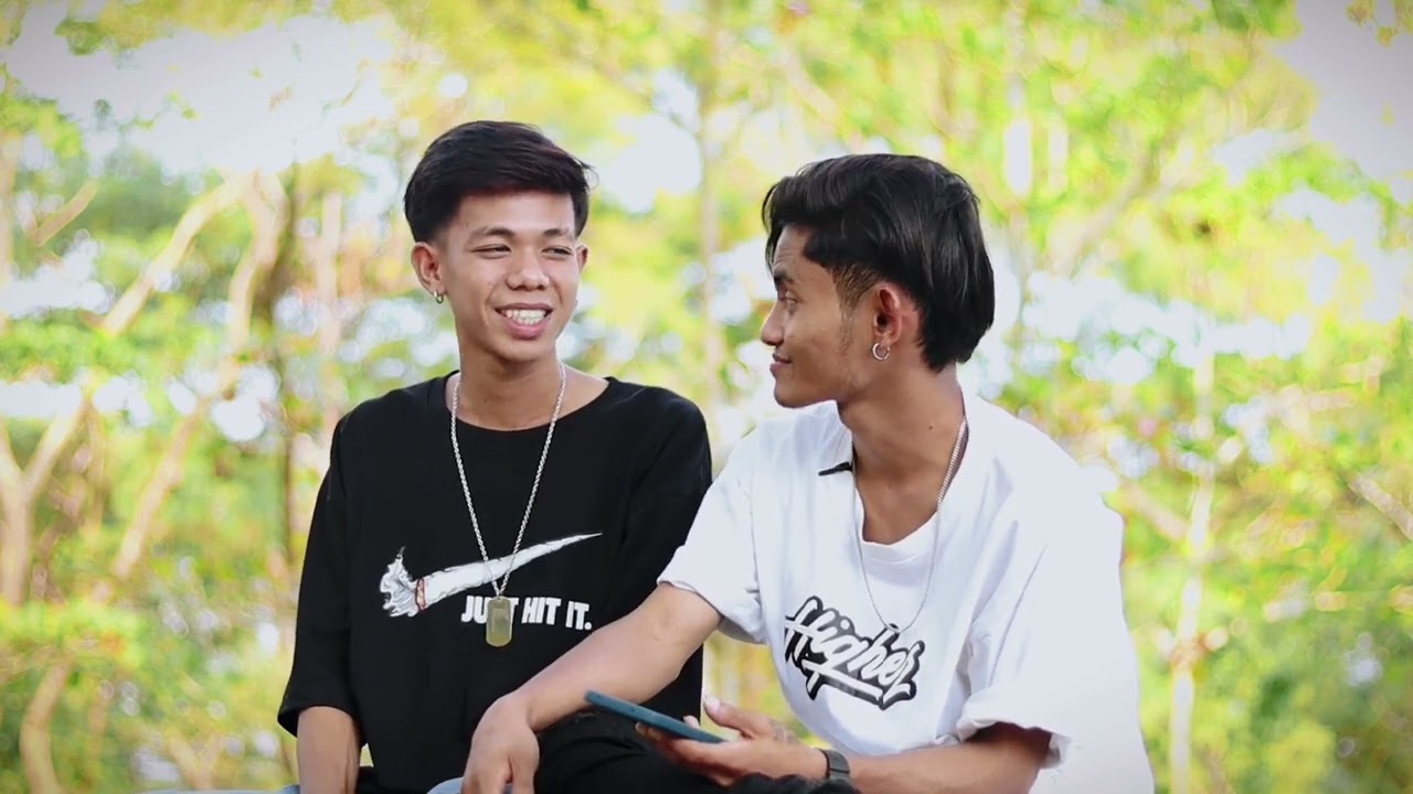 တကယ်ချစ်တယ်ဆိုတာ......