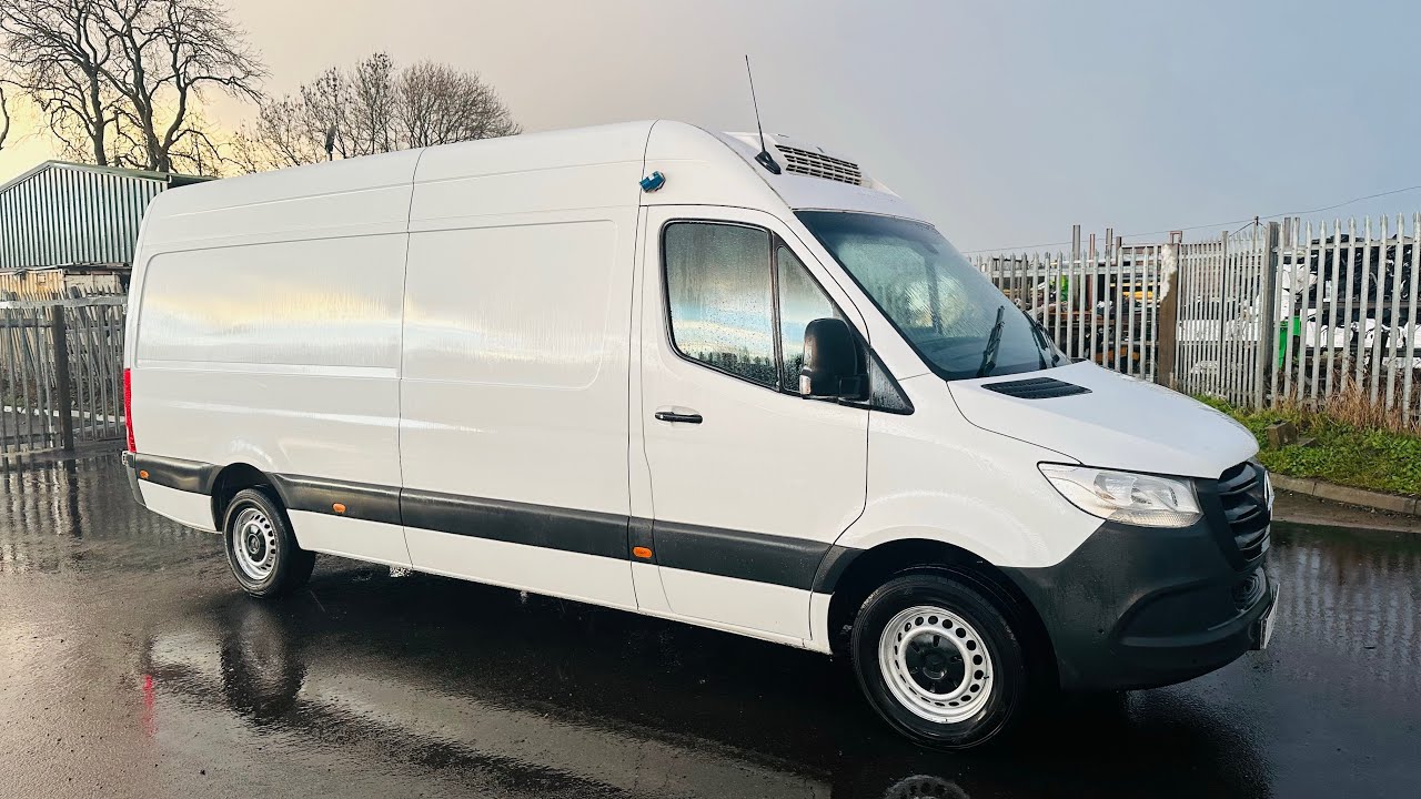 MERCEDES-BENZ SPRINTER 317 CDI *LWB - FRIDGE / FREEZER VAN* (2023 - EURO 6) *PROGRESSIVE EDITION*
