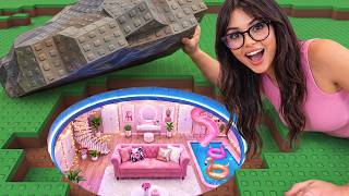I Built a SECRET BASE in Roblox...