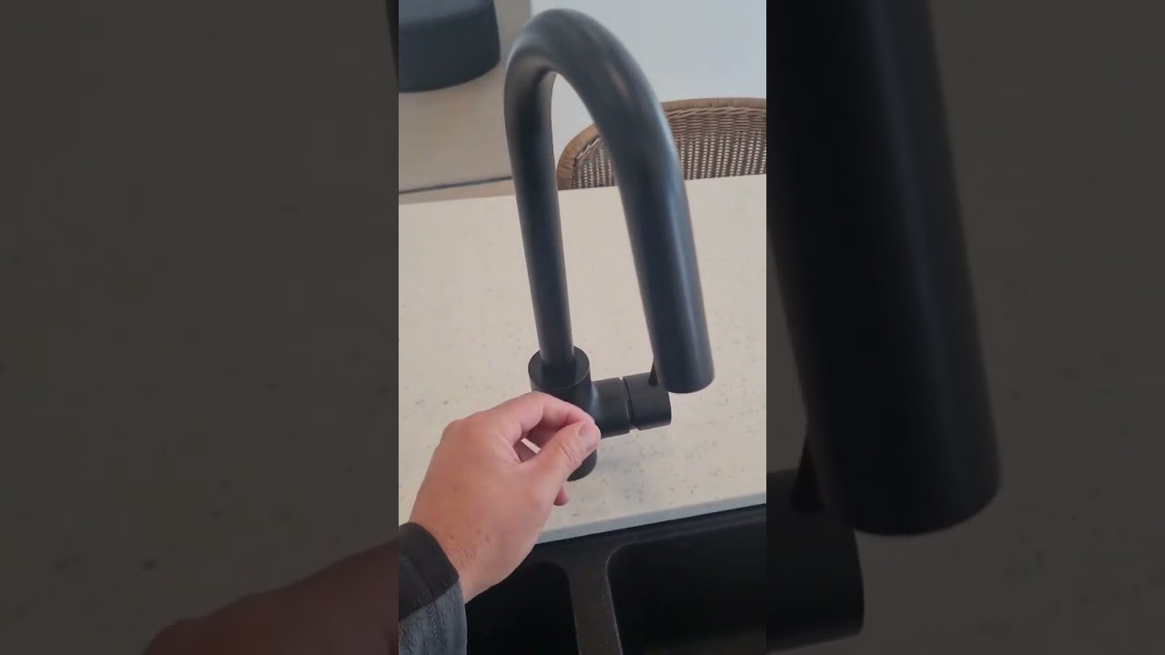 Moen Align Matte Black Smart Faucet Touchless Kitchen Faucet with Pull Down Sprayer, Modern Kitchen