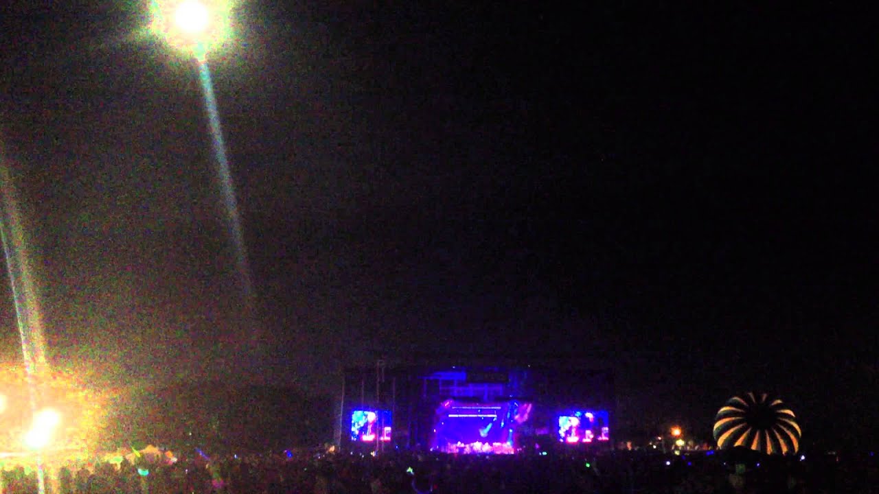 Tom Petty - Mary Jane's Last Dance live at Firefly Music Festival 2013