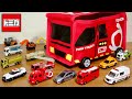 トミカの収納にも大活躍☆はしる！収納BOX はたらくくるま 消防車 ６つのポケット付き 組み立て簡単たっぷり大容量！てコロも出来る☆宝島社さんから頂きました！