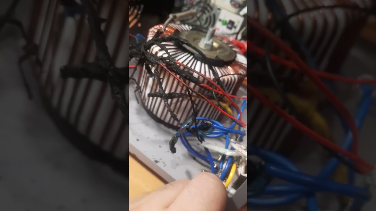 PLUS-20СT Dinamic 6В/12В/24В (Maxinter)` Трансформаторное зарядное устройство АКБ, до 215А/ч