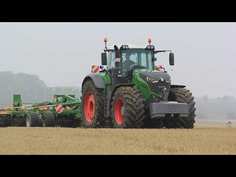 Fendt 1050 Vario with Amazone Cenius cultivator Take VII