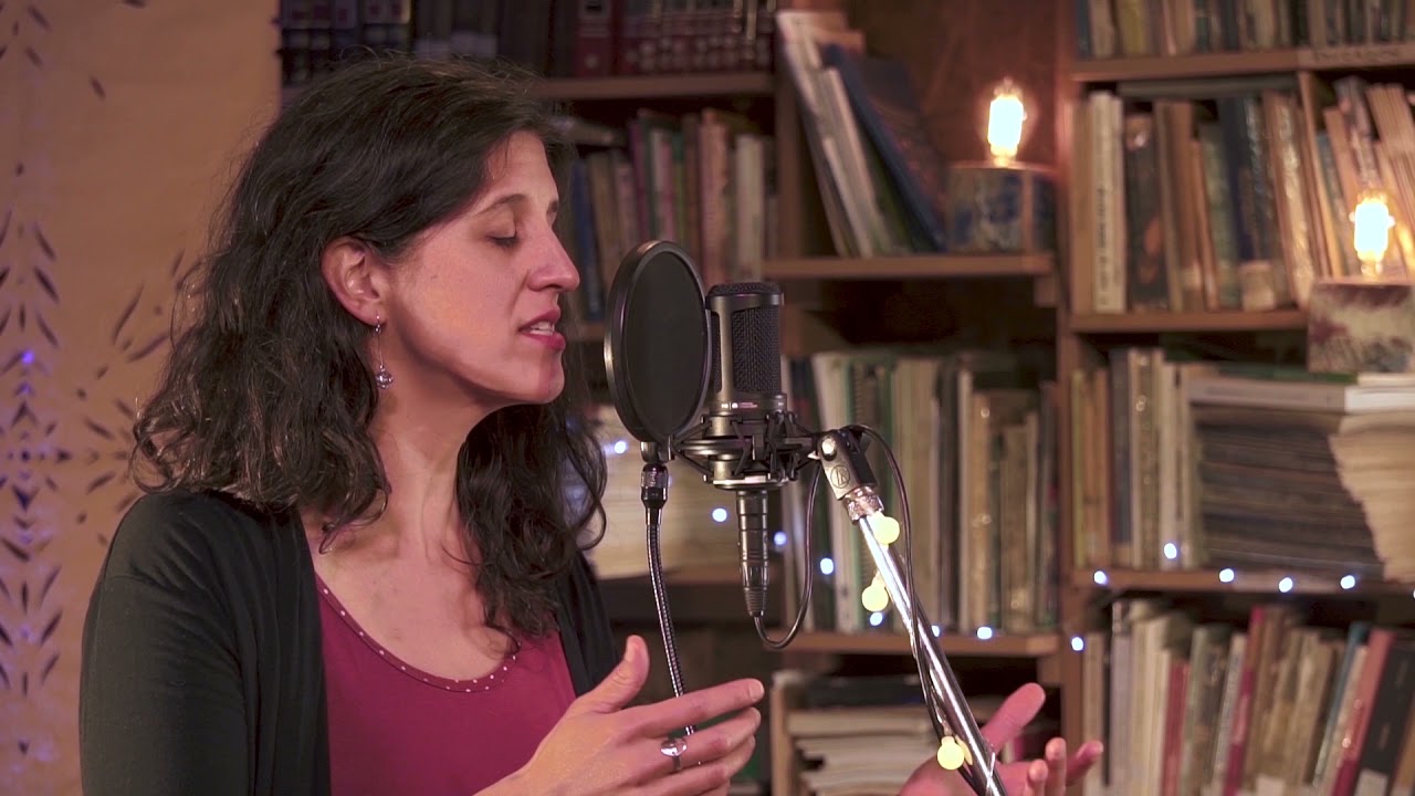 Por seguir. Valeria Giraudo.