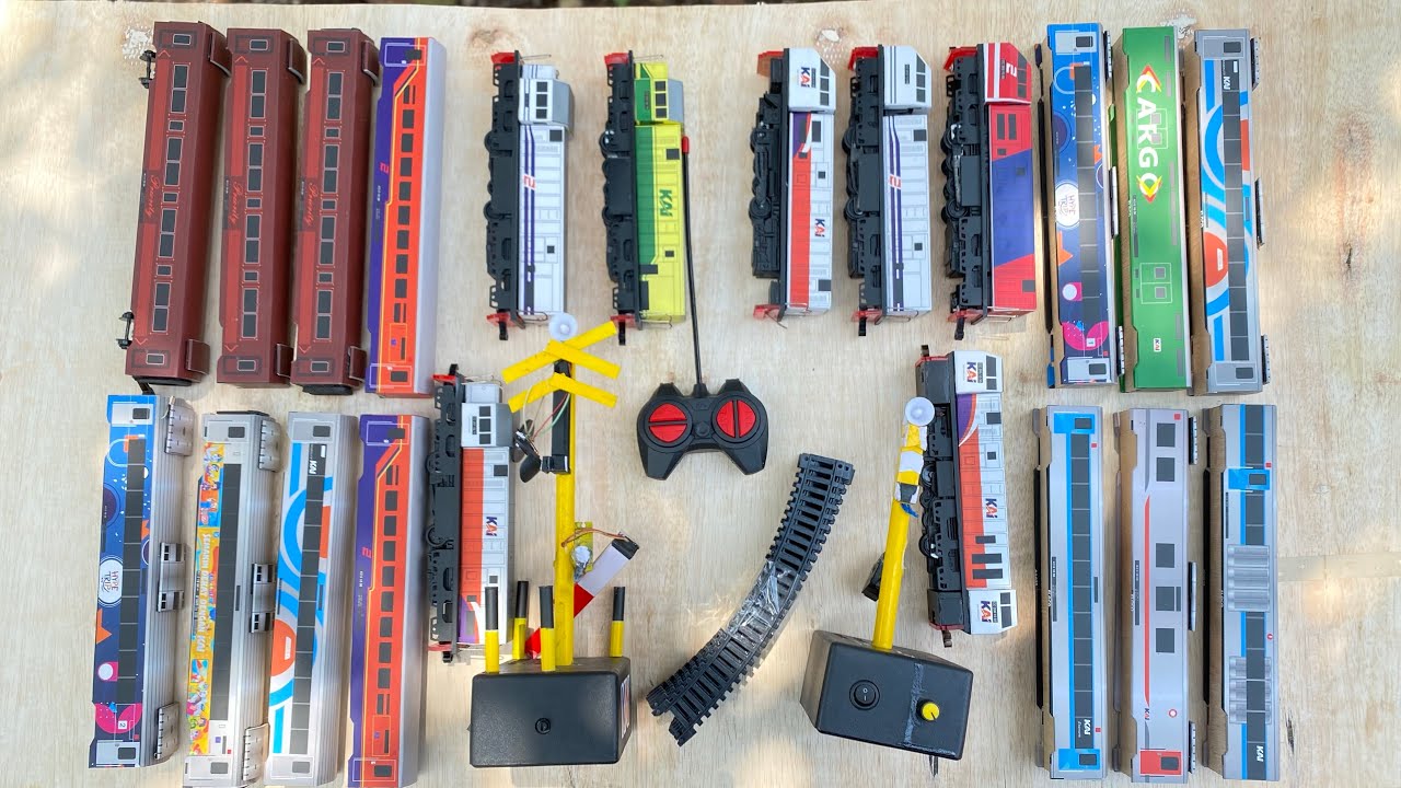 Mulung Kerete Api Mainan Yang Di Buang Pabrik Dapat 2 Palang Pintu Rusak & Cc206 RC Gerbong Priority