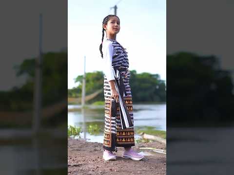 Florina Gogoi Wearing Nyishi Attire Super Dancer4 Winner Arunachalpradesh Assam Nyishi Viral