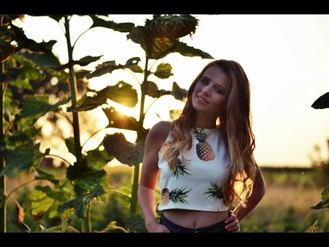 Back to School Outfits by Lauren + Pineapple Crop Vest giveaway, 3 winners tomorrow!