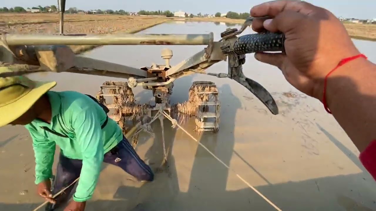 ឧបករណ៍សម្រាប់កៀដីអោយស្មើ សម្រាប់បងប្អូនកសិករងាយៗនឹងចំណាយតិច