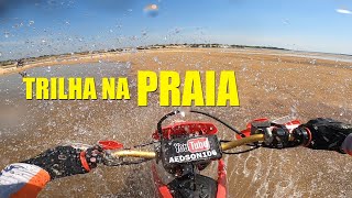 TRILHA DE MOTO NA PRAIA  DT 200R NERVOSA NAS DUNAS DE AREIA