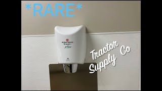 World Dryer SMARTdri PLUS Hand Dryer | Tractor Supply Co | North Olmsted, OH
