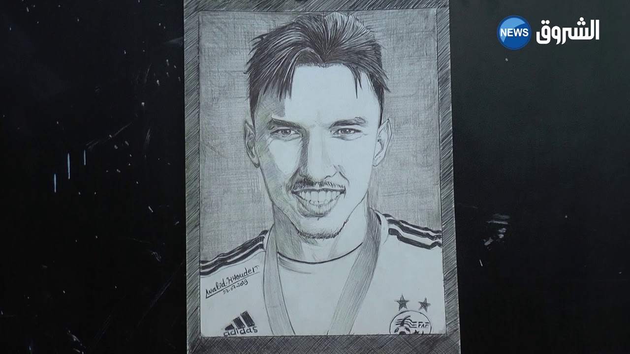 #سكيكدة| وليد خوضر.. الإبداع بالأزرق الجاف على الورق البيض