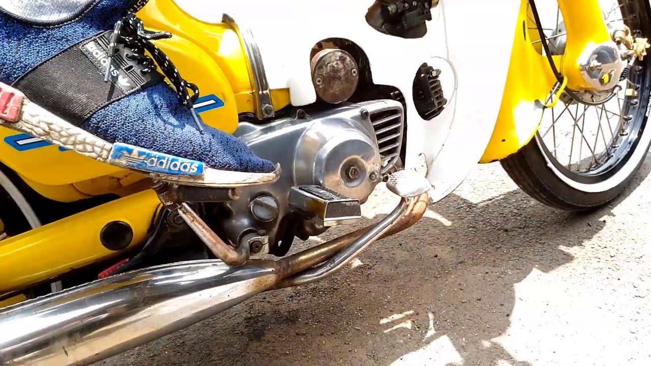 Berangkat ke kampus Universitas Siliwangi Tasikmalaya naik Honda C70 