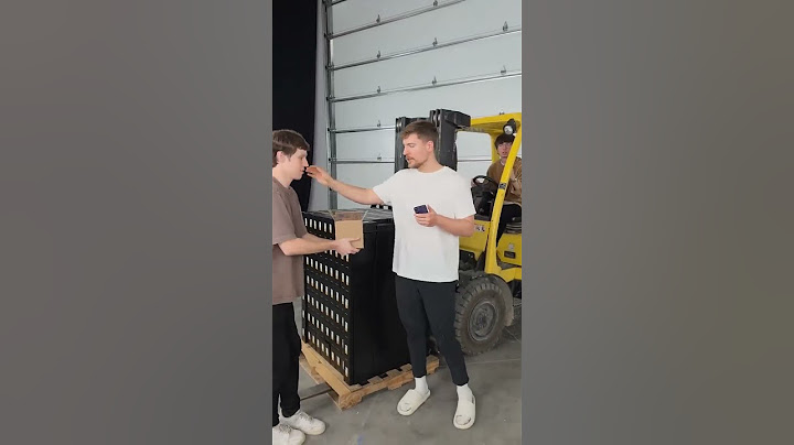 Giving 1000 Phones Away