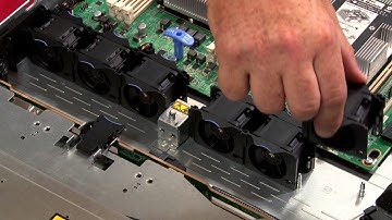 Lenovo ThinkSystem SR530 installing a system fan