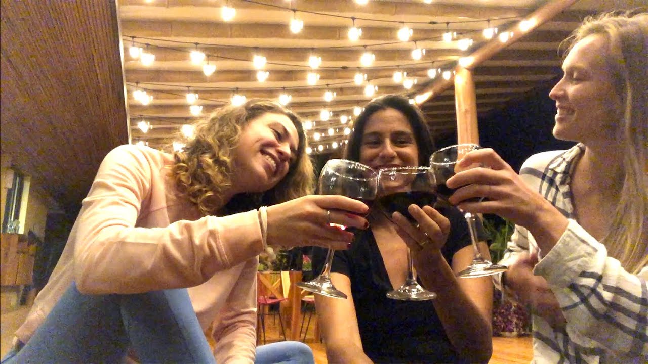 How to plan a yoga retreat. An interview with Jessica Potter and Karina Blackwood