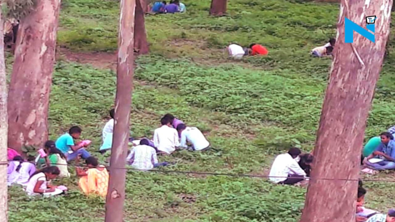 After Bihar scam, Jharkhand students found mass cheating