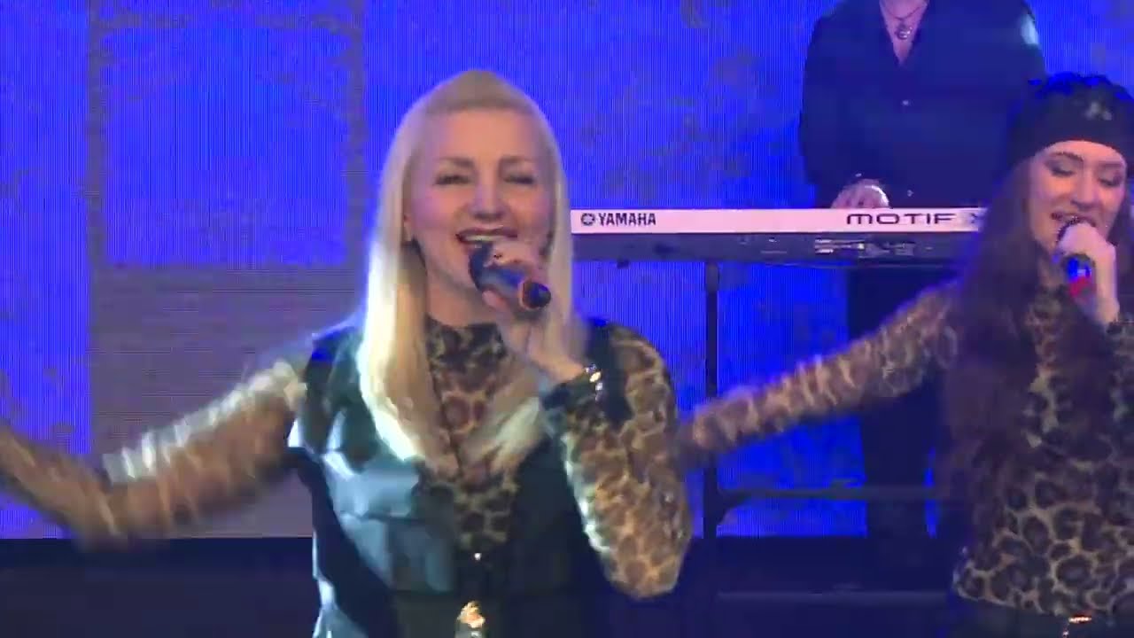 MAGYAR RETRÓ PARTY 90-S ÉVEK  2. ( Krisz R,Happy G Mr. Rick, Dolly Plussz, Csordás T stb..)