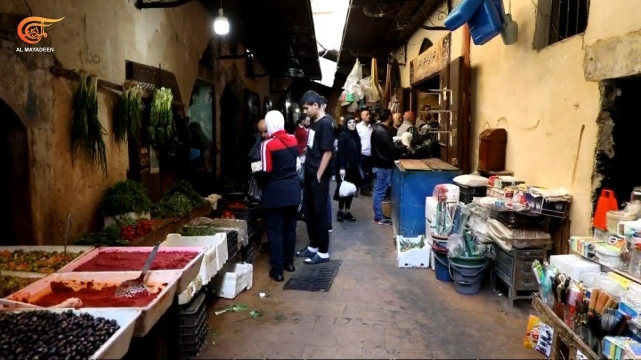 في قلب طرابلس شمال لبنان سوق عتيق يحمل تاريخ عهود مرت على المدينة