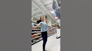 Are you an extrovert or an introvert?😆💗🪩#fypシ゚ #relatable #funny #introvert #girls #shorts #viral