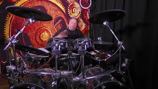 I Love to play the drums ! 