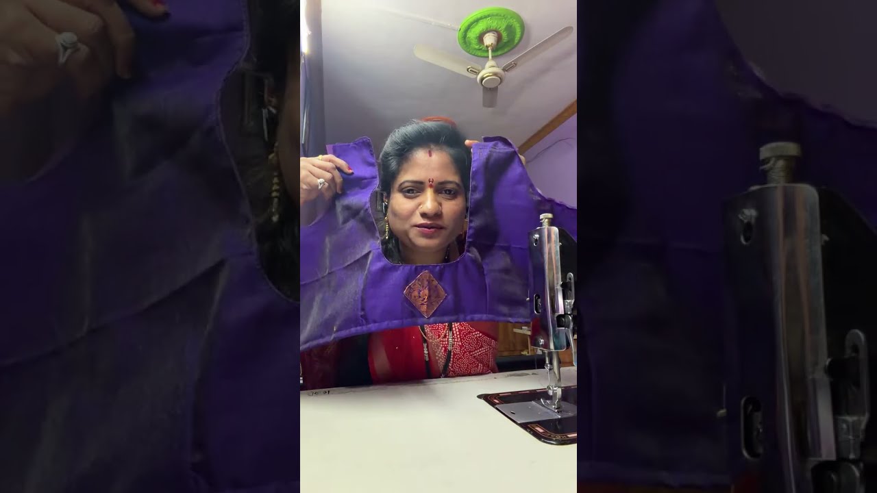 Jayshree-ladies-tailor is लाईव्ह मधे आज एम्ब्रोडरी वर्क ब्लाउज़ स्टीचिंग ,थोड्या गप्पा 