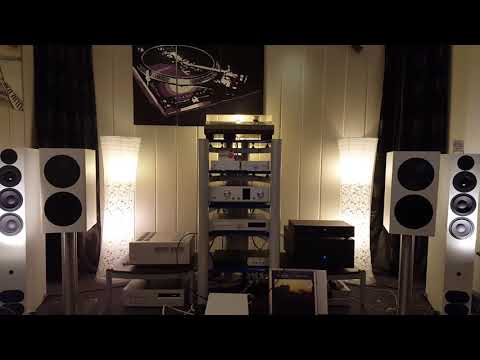 Hegel H20, Sonic Pearl preamp, Hegel Mohican CD player PMC Fact 12 speakers