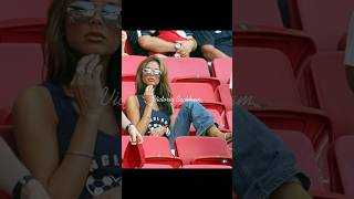 Victoria Beckham #victoriabeckham #davidbeckham #itgirl #icon #style #goviral #youtubeshorts