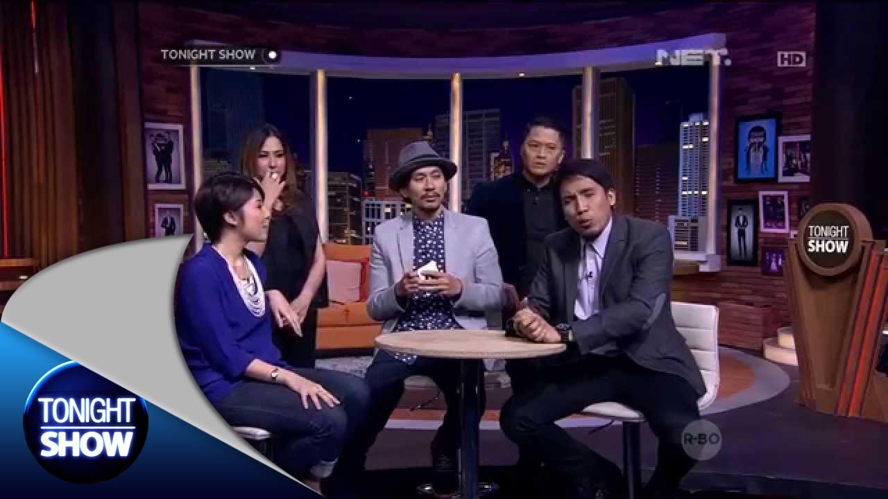 Desta dan Hesti Mendapat Surprise dari Pasangan Mereka