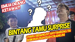 KEMUNCULAN TAMU ANEH KETIKA BAWAIN LAGU KEHILANGAN BARENG CHARLI VANHOUTTEN