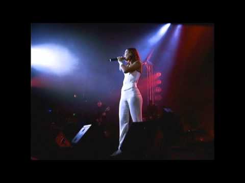 Zazie Ça Fait Mal Et ça Fait Rien Live Greek Subtitles 