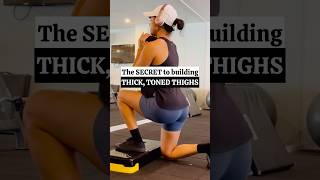 سر بناء فخذين سميكين (أضيفي هذا اليوم!!) تمارين لزيادة الوزن للفتيات النحيفات 🦾 screenshot 3
