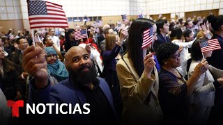 El Gobierno Quiere Revocar Más Naturalizaciones, Pero Expertos Explican Que No Es Fácil