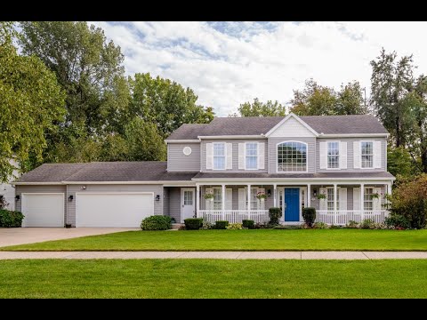 2221 Anderson Circle, Stevensville, MI home video tour