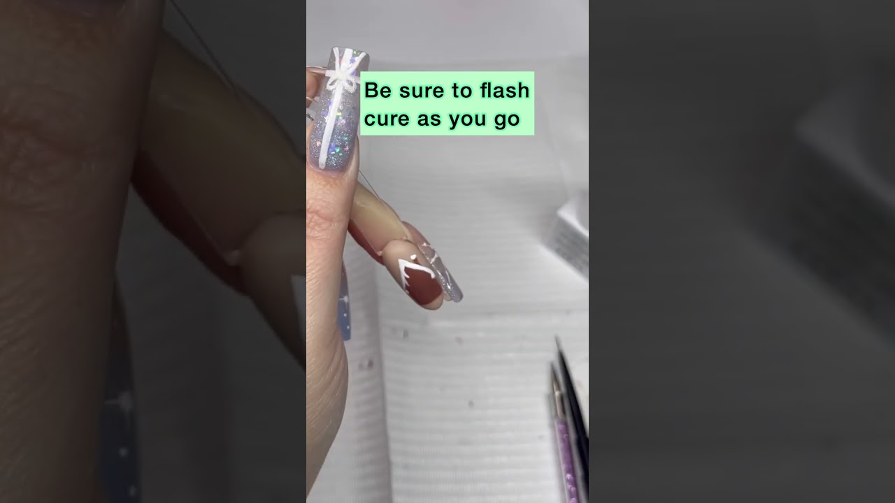 Gingerbread house tutorial. Easy tutorial for beginners. Christmas gel nail art.