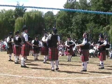 Beverley & District Pipe Band - Grade 3 - Corby 2010