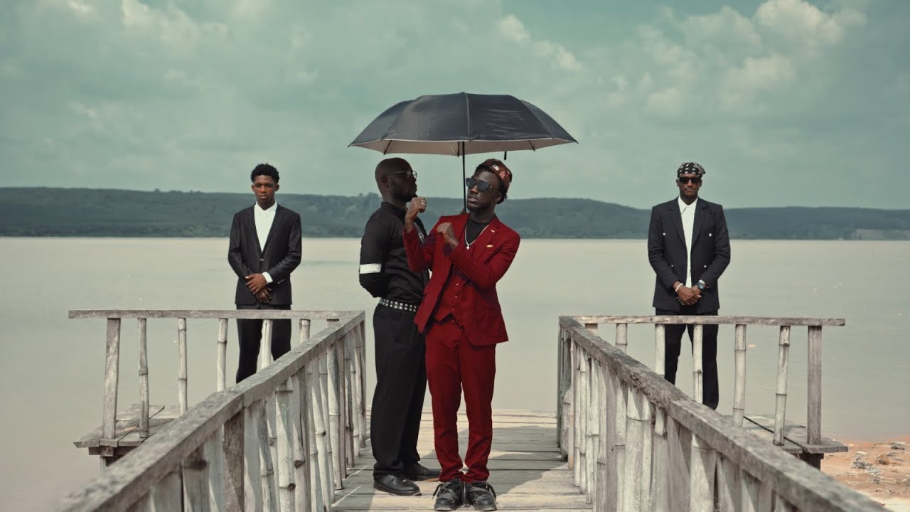 Ben J - CETTE ANNEE ( Official Vidéo )