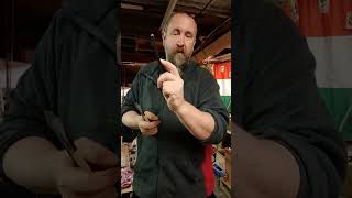 No spin knife throwing vs Instinctive half spin.