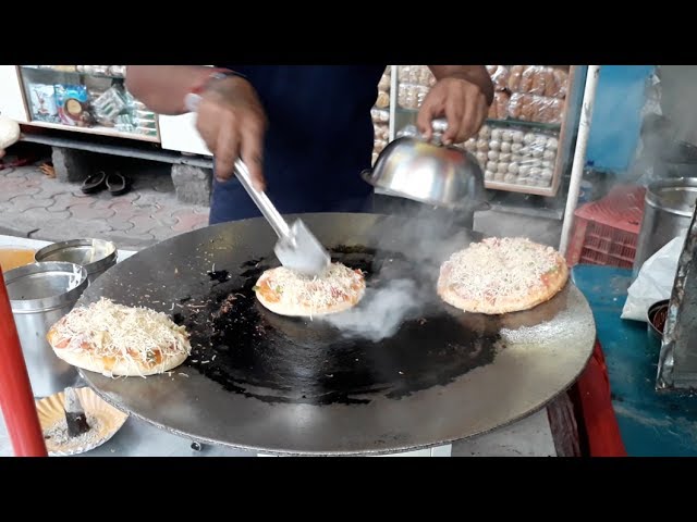 NO OVEN Street Pizza | INDIAN STYLE 2-Minute Pan Pizza | Indian Street Food | Aamchi Mumbai