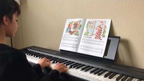 Three giraffes piano