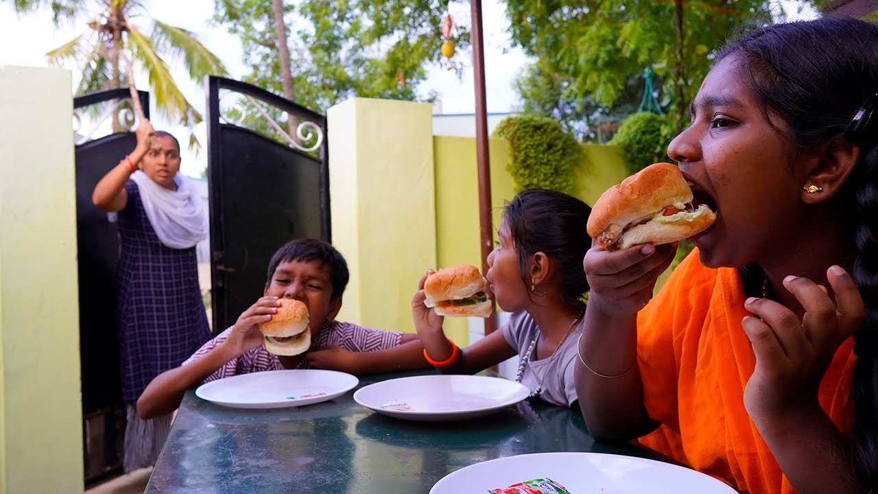 அம்மாக்கு தெரியாம முதல் முறையா 