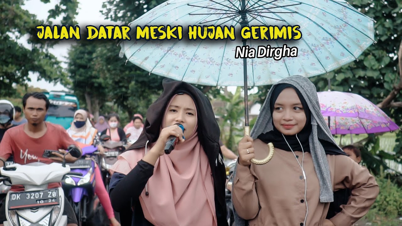 JALAN DATAR NAMUN NIA DIRGHA BUTUH PAYUNG DARI LINDA RISMA | DANGDUT JALANAN LOMBOK IRAMA