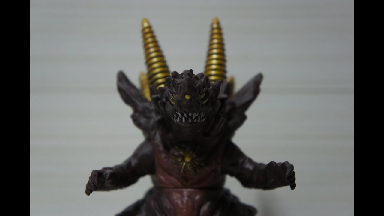 ウルトラマンギンガ SPARK DOLLS ウルトラ怪獣500 超合成獣 サンダー